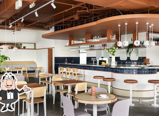 rd7f-Fish-Face-interior-2023-04